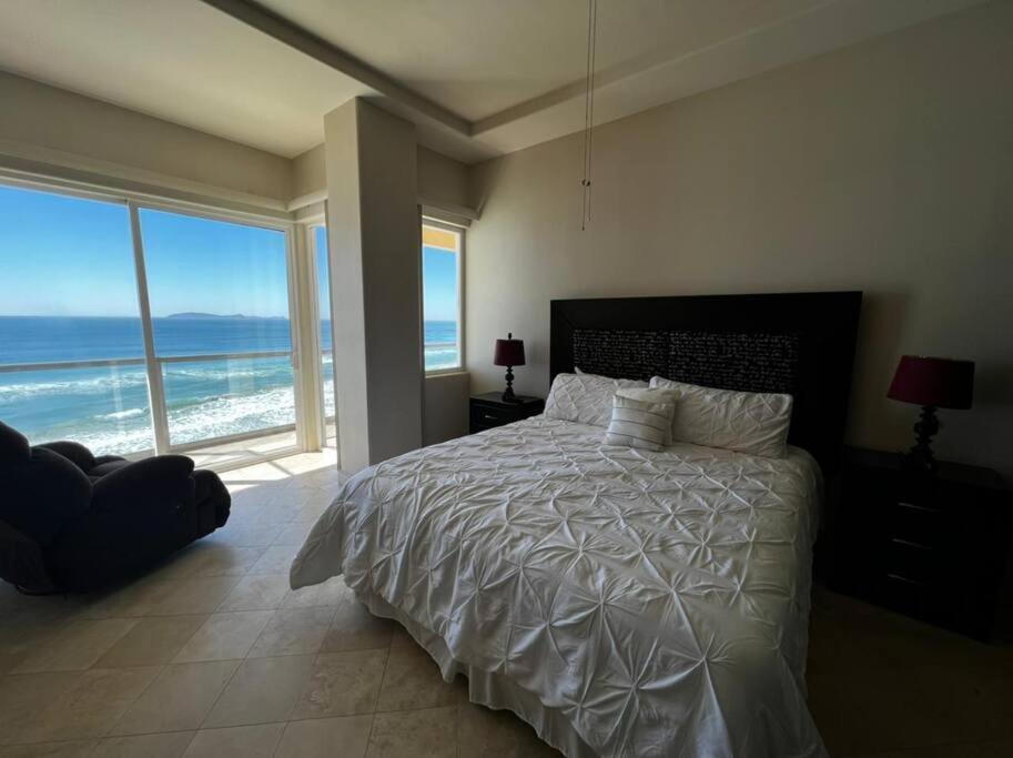 Access - Beach Penthouse Papas And Beer 2 Miles Wifi Росарито Экстерьер фото